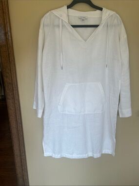 White linen Pure Navy hoodie top, size small, NWOT